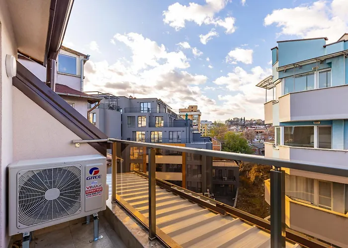 Apartment Urban Gem 2bd By Flat Mаnаger Plovdiv